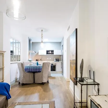 Apartment Atrivm San Julian